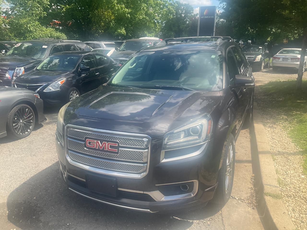 GMC Acadia AWD 4dr Denali 2015
