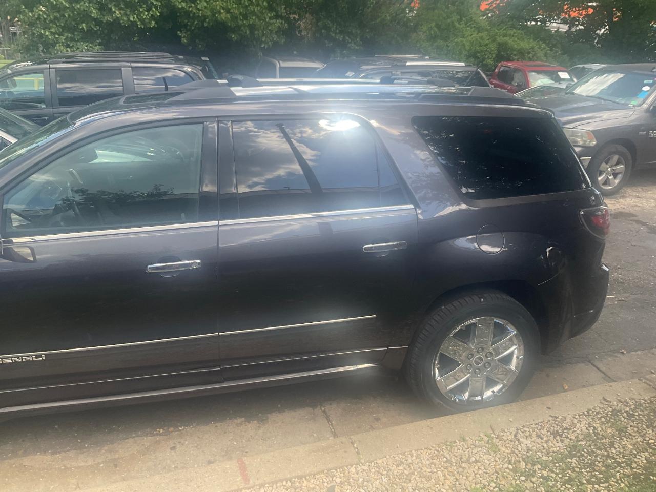 GMC Acadia AWD 4dr Denali 2015