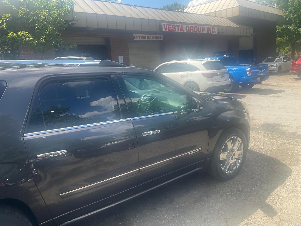 GMC Acadia AWD 4dr Denali 2015