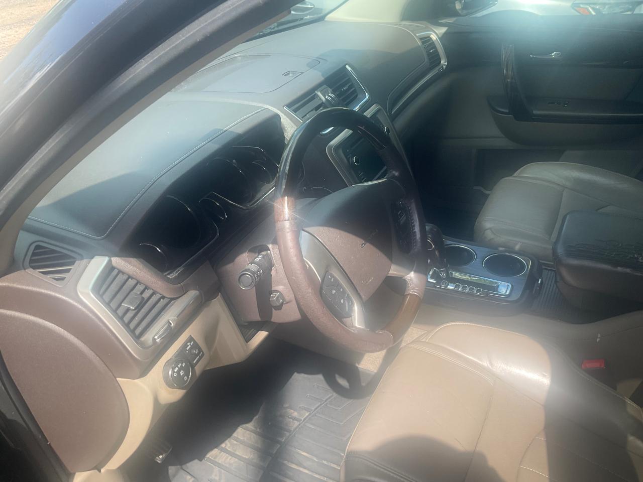 GMC Acadia AWD 4dr Denali 2015