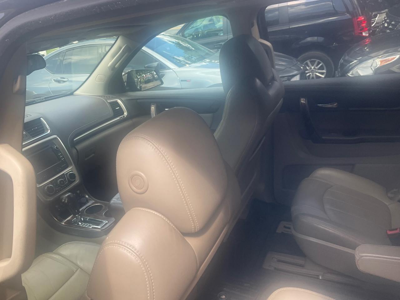 GMC Acadia AWD 4dr Denali 2015