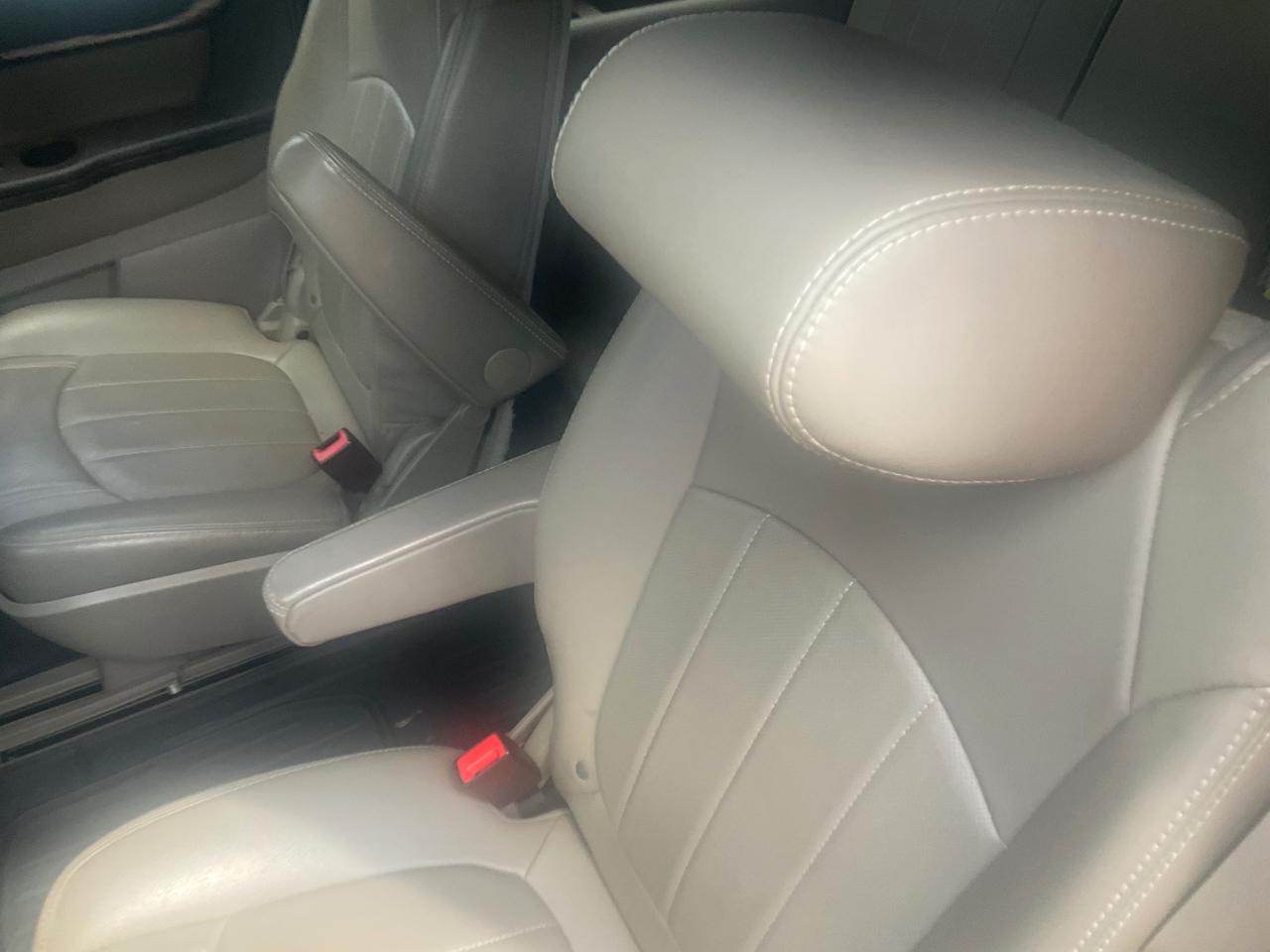 GMC Acadia AWD 4dr Denali 2015