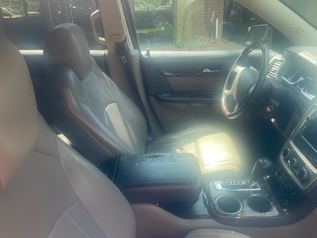 GMC Acadia AWD 4dr Denali 2015