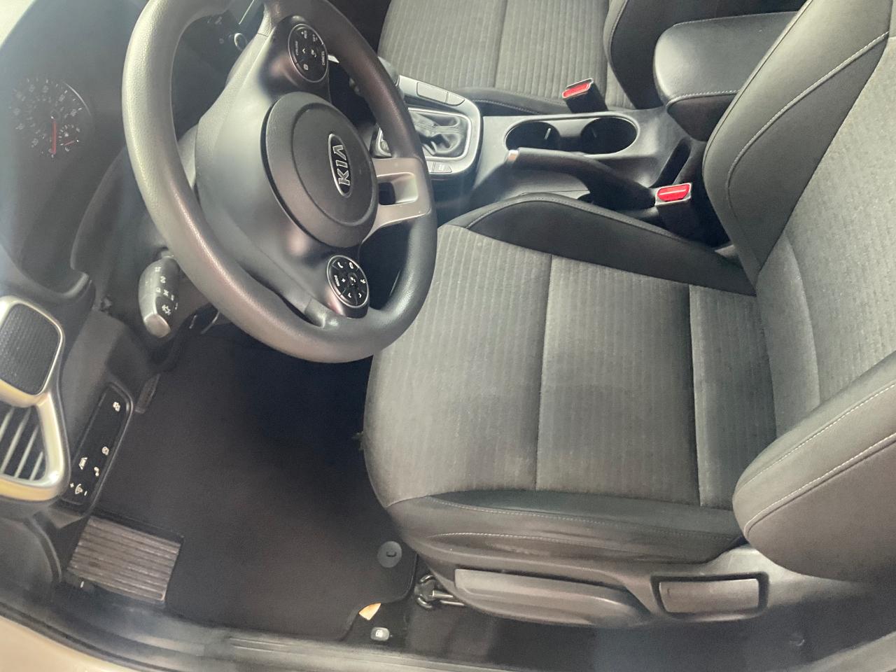Kia Soul S IVT 2020
