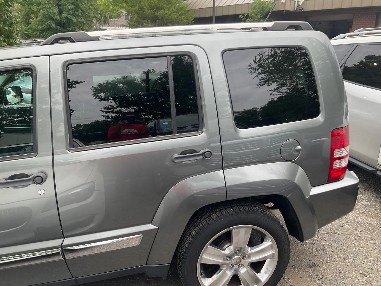 Jeep Liberty 4WD 4dr Limited Jet 2012
