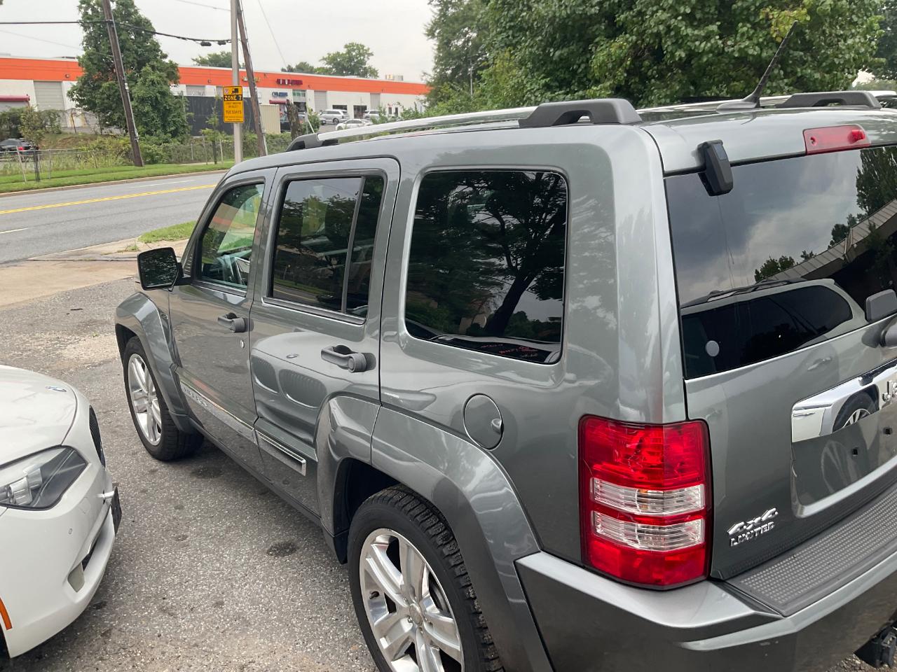 Jeep Liberty 4WD 4dr Limited Jet 2012