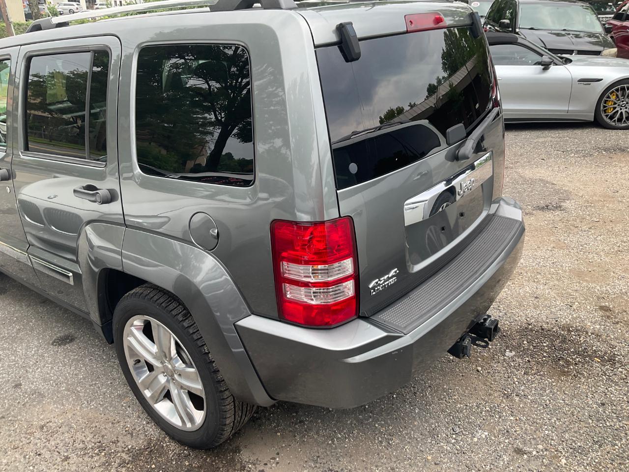 Jeep Liberty 4WD 4dr Limited Jet 2012