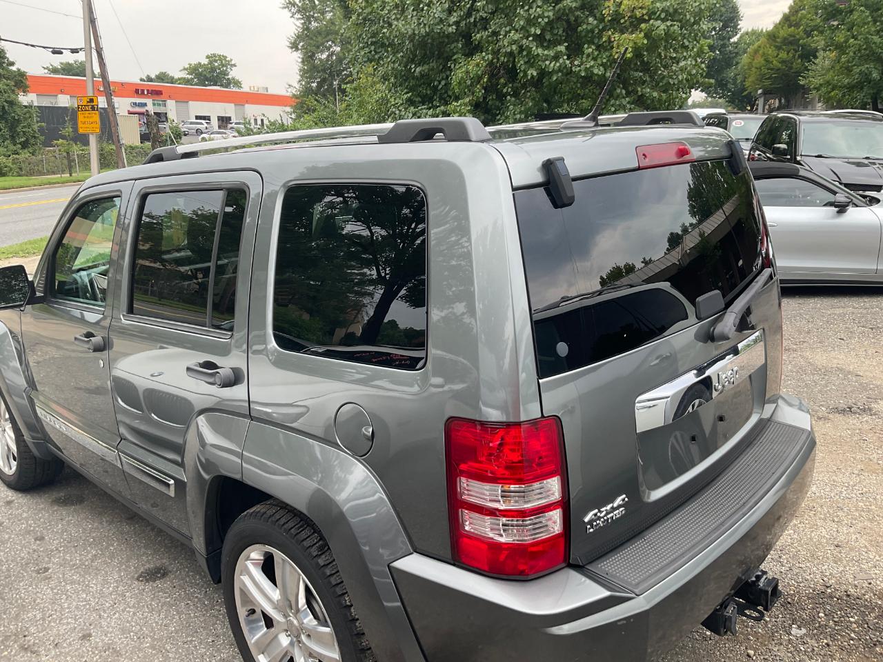 Jeep Liberty 4WD 4dr Limited Jet 2012