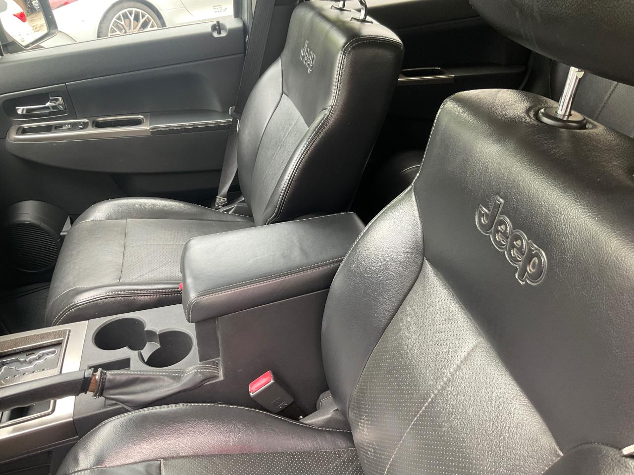 Jeep Liberty 4WD 4dr Limited Jet 2012