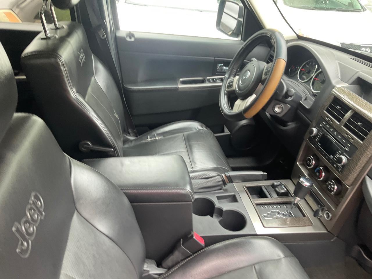 Jeep Liberty 4WD 4dr Limited Jet 2012