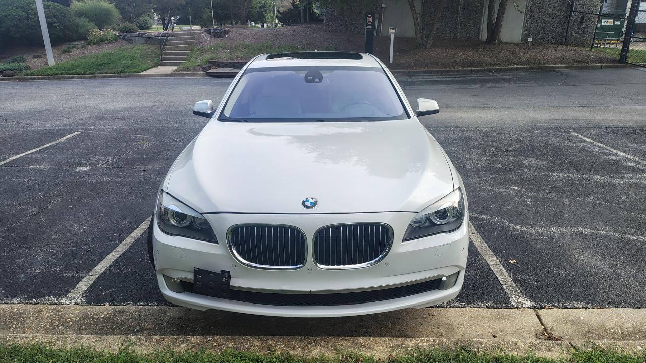 BMW 7 Series 4dr Sdn ALPINA B7 LWB xDrive AWD 2012