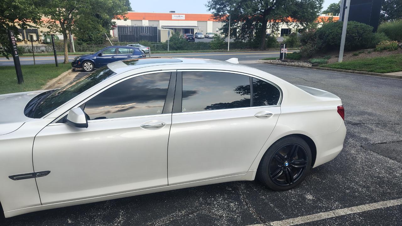 BMW 7 Series 4dr Sdn ALPINA B7 LWB xDrive AWD 2012