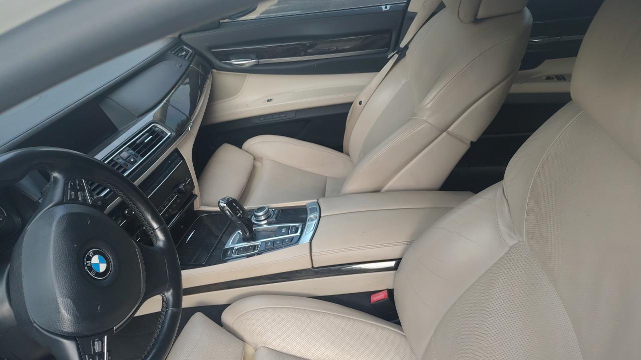BMW 7 Series 4dr Sdn ALPINA B7 LWB xDrive AWD 2012