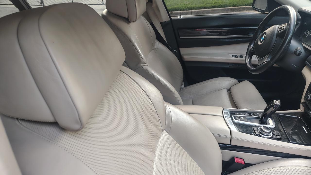 BMW 7 Series 4dr Sdn ALPINA B7 LWB xDrive AWD 2012