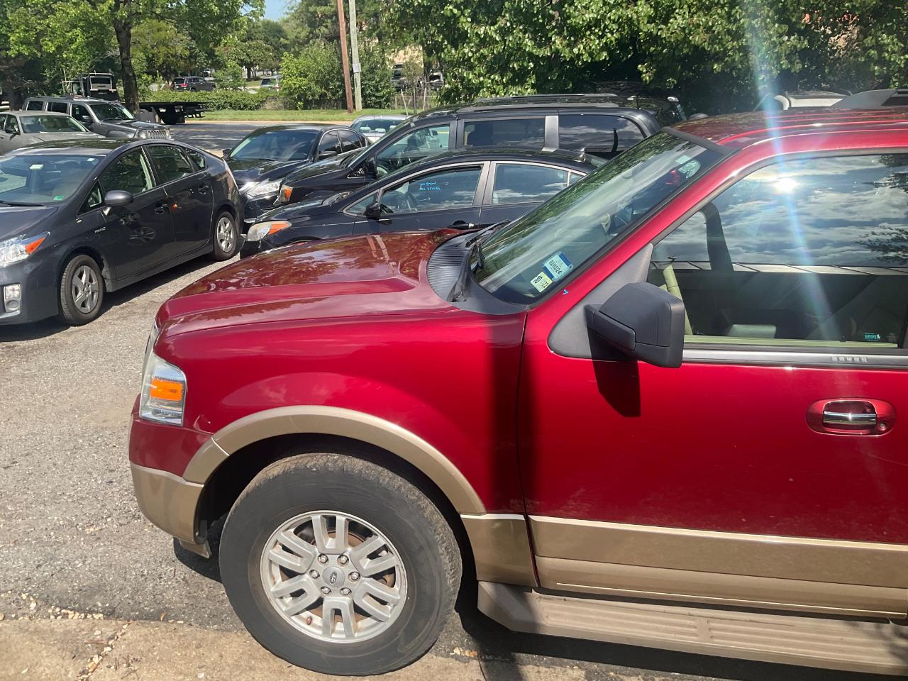 Ford Expedition 4WD 4dr King Ranch 2014