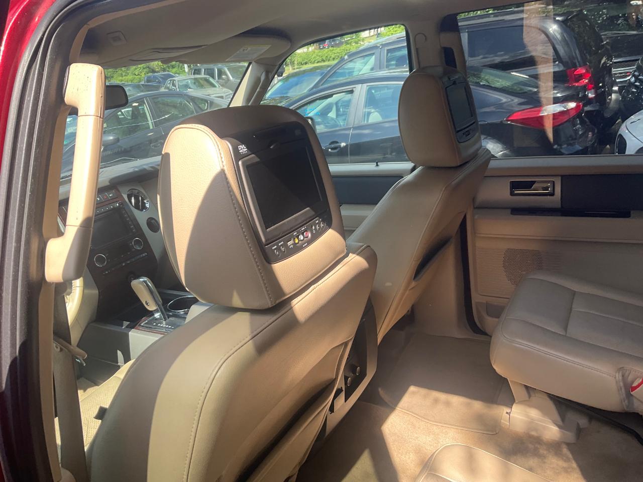 Ford Expedition 4WD 4dr King Ranch 2014