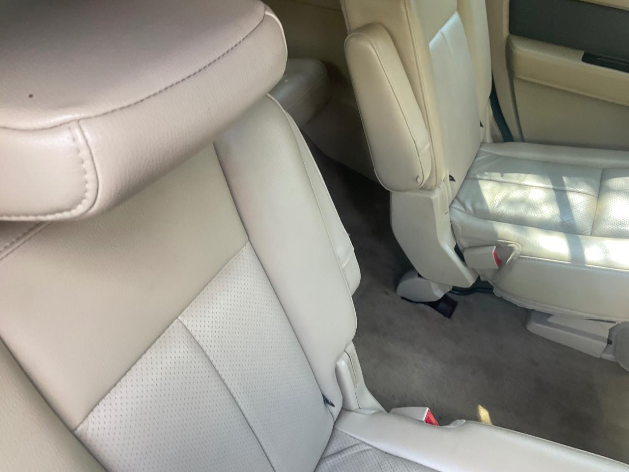 Ford Expedition 4WD 4dr King Ranch 2014