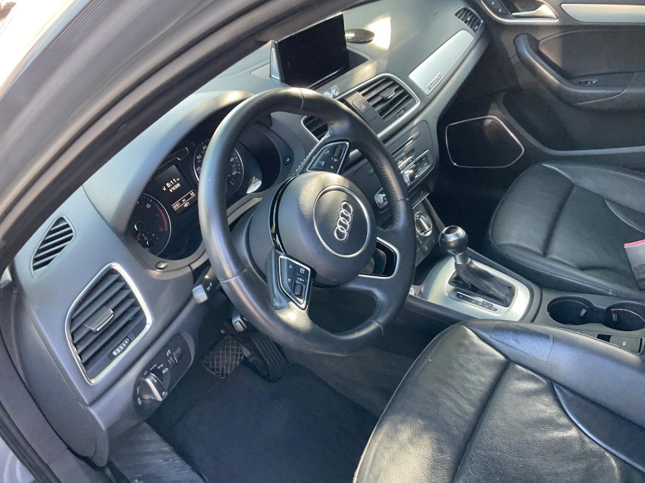 Audi Q3 quattro 4dr 2.0T Prestige 2015