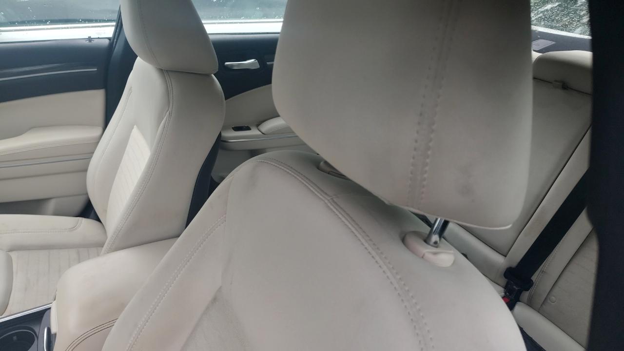 Chrysler 300 Touring AWD 2018