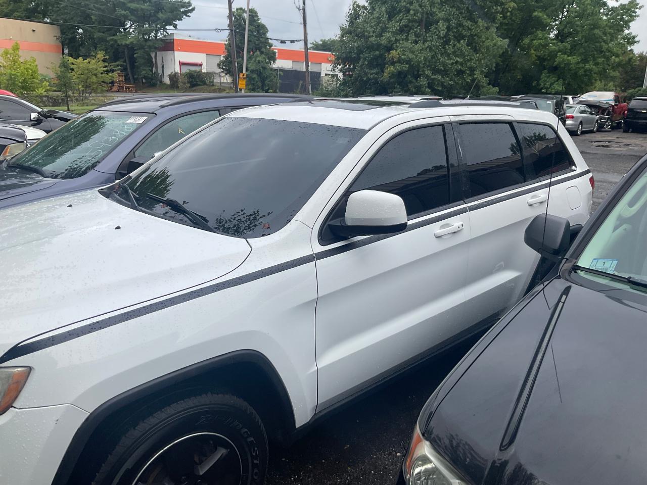 Jeep Grand Cherokee 4WD 4dr Laredo 2013