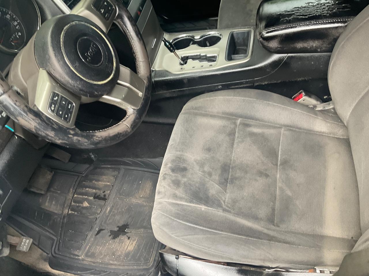 Jeep Grand Cherokee 4WD 4dr Laredo 2013