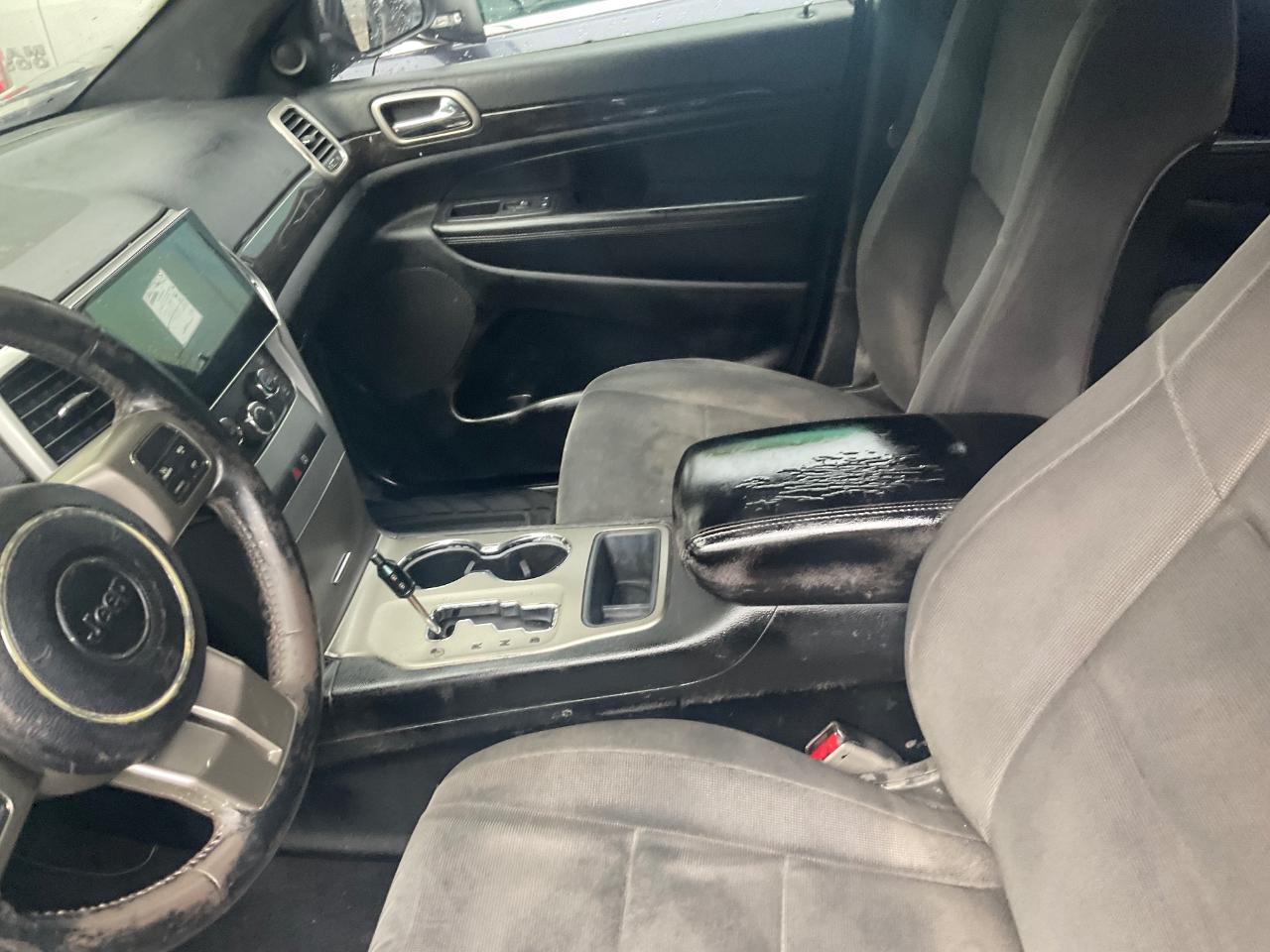 Jeep Grand Cherokee 4WD 4dr Laredo 2013