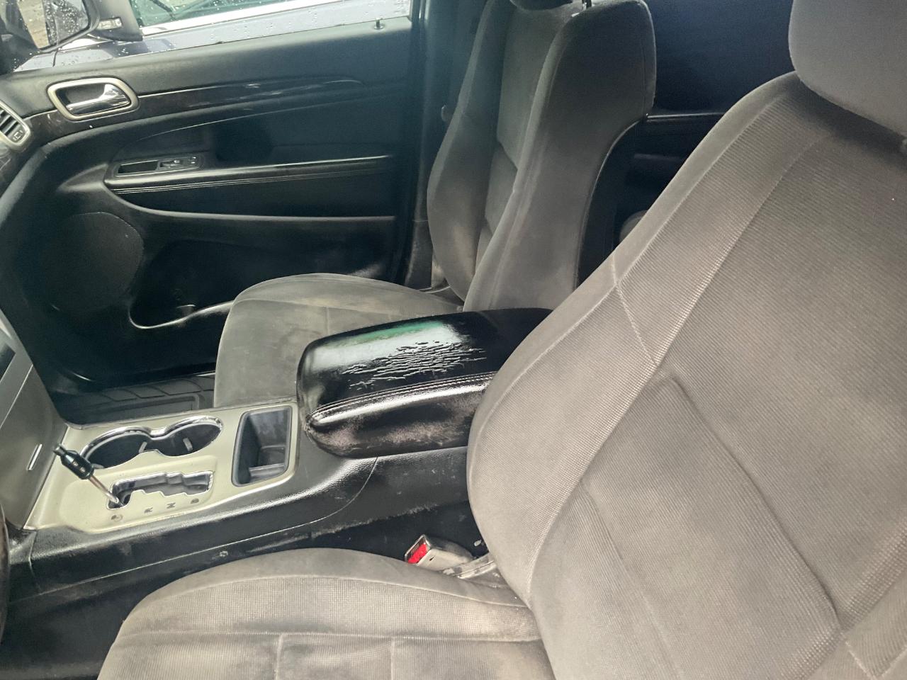 Jeep Grand Cherokee 4WD 4dr Laredo 2013