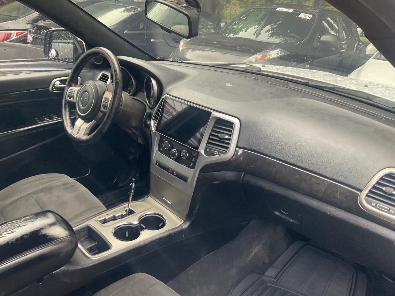 Jeep Grand Cherokee 4WD 4dr Laredo 2013