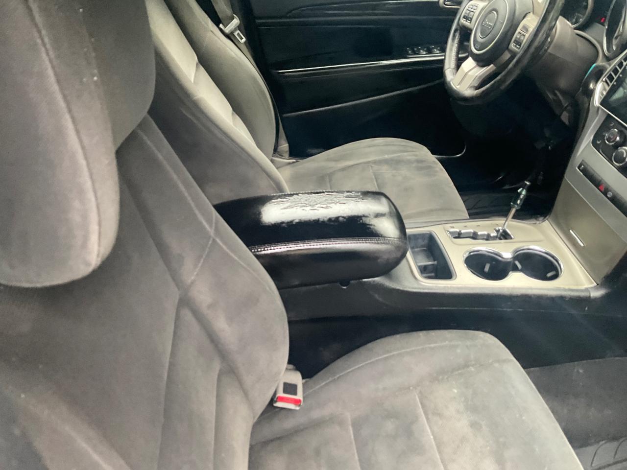Jeep Grand Cherokee 4WD 4dr Laredo 2013