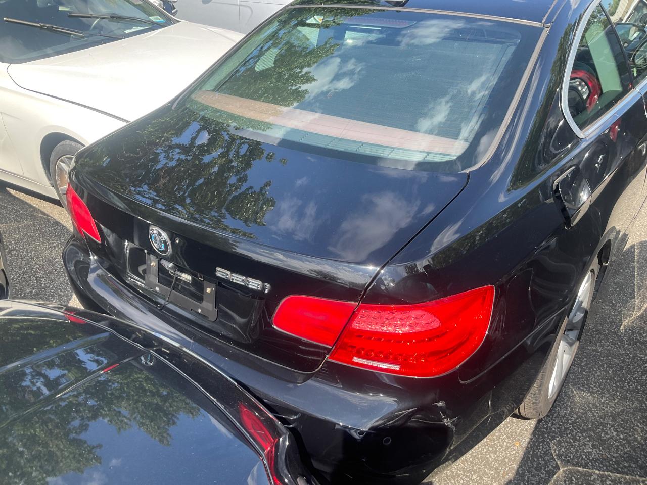BMW 3 Series 2dr Cpe 328i xDrive AWD 2011