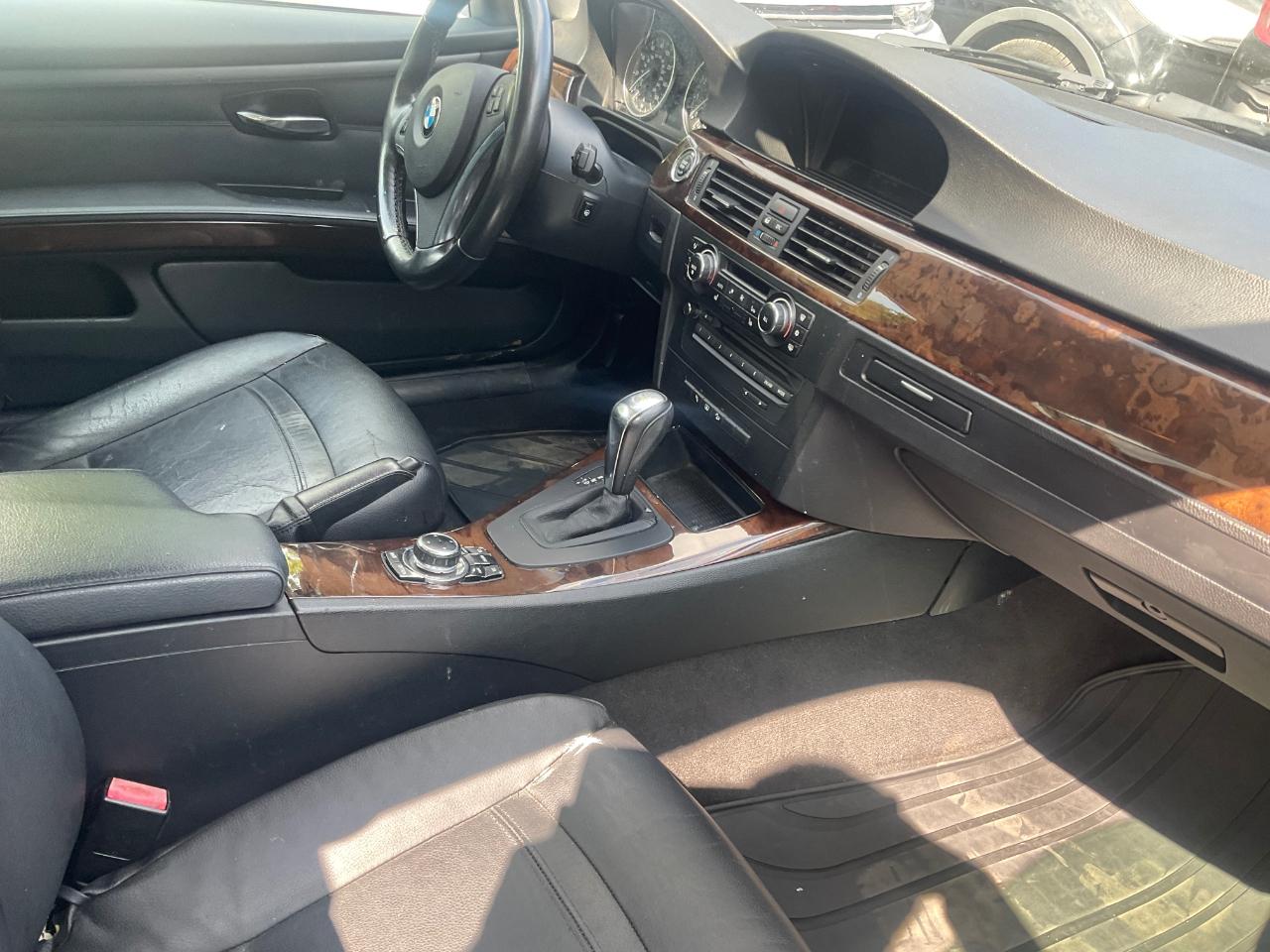 BMW 3 Series 2dr Cpe 328i xDrive AWD 2011