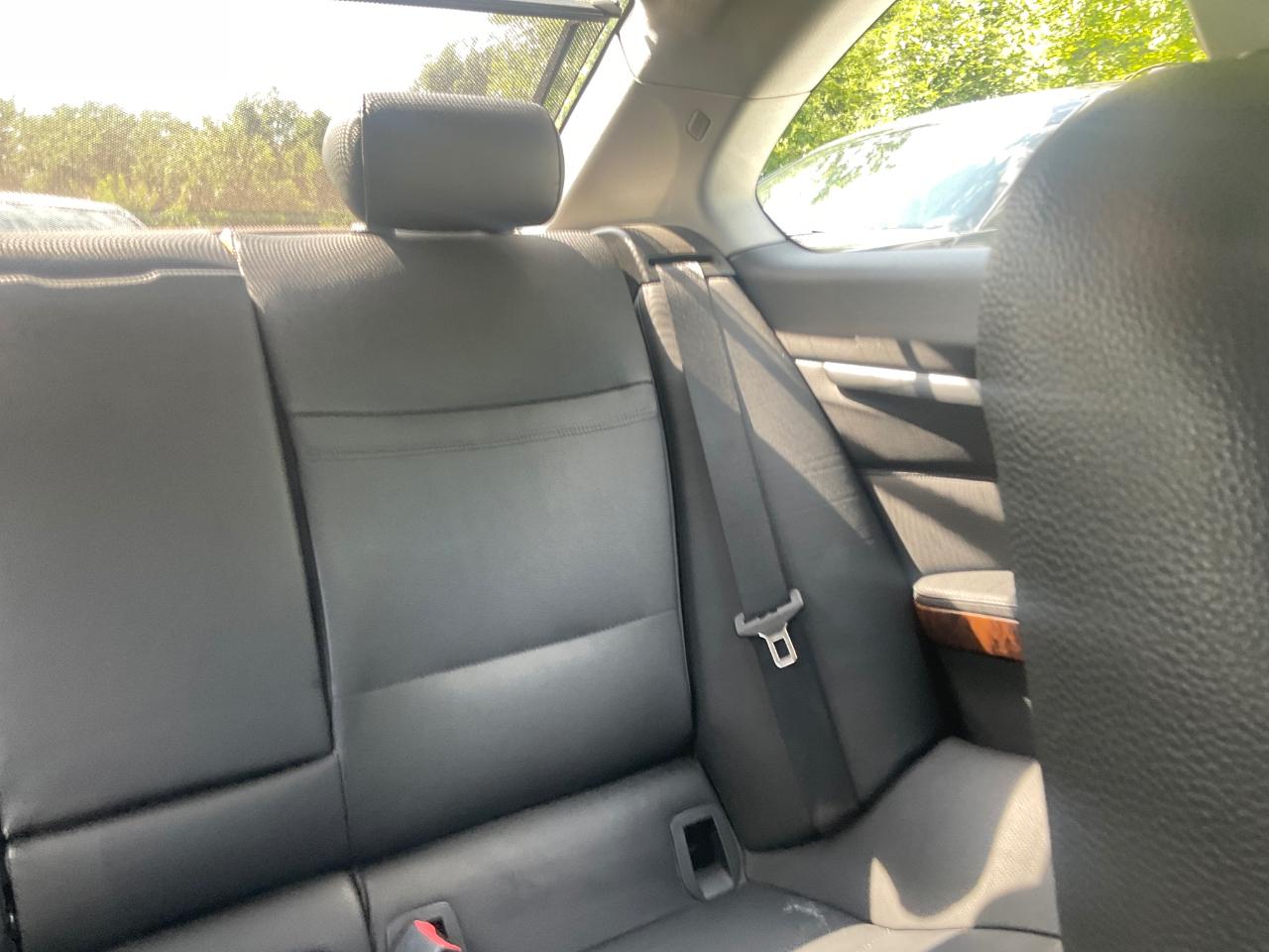 BMW 3 Series 2dr Cpe 328i xDrive AWD 2011