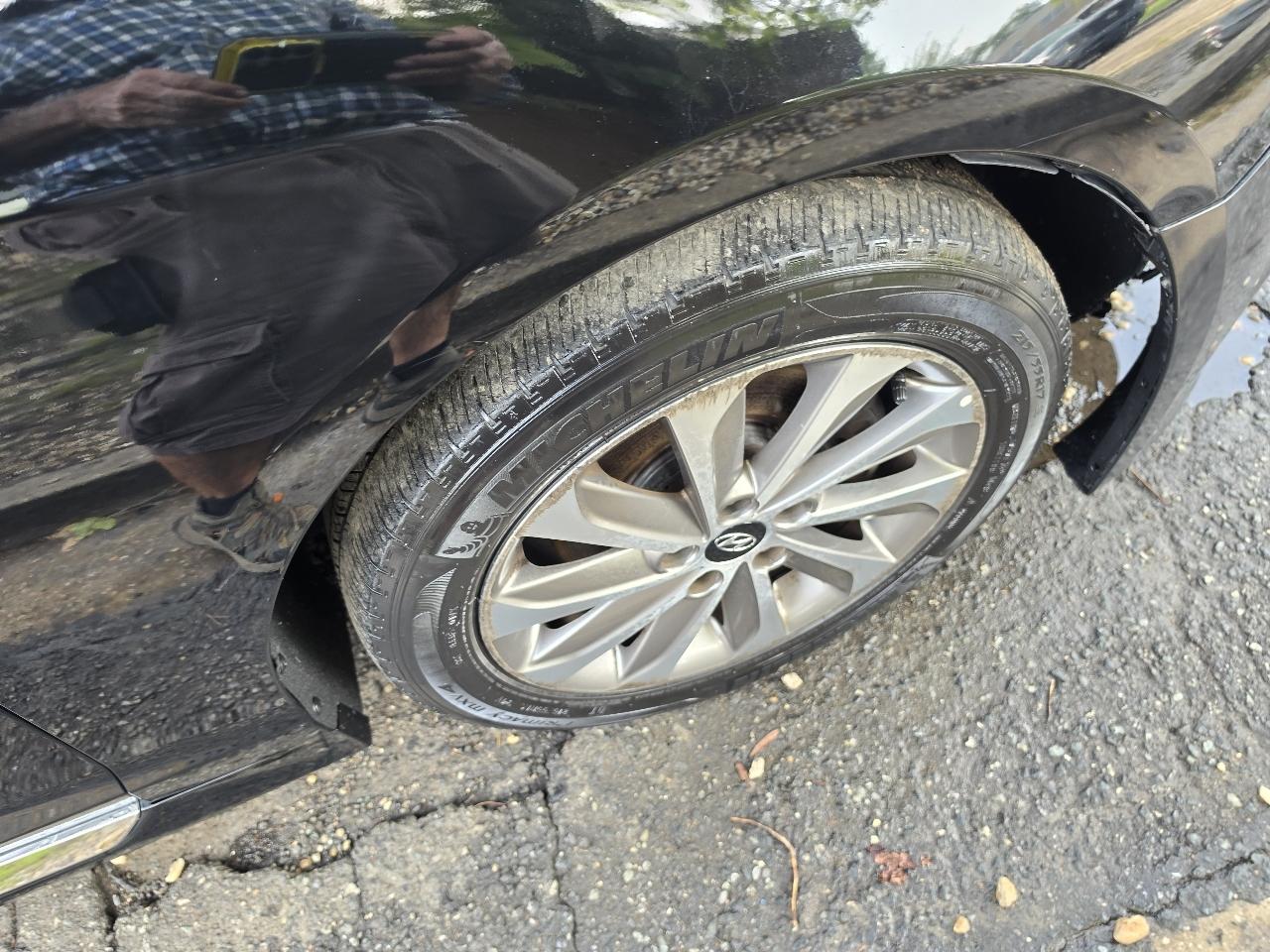 Hyundai Sonata 4dr Sdn 2.4L Sport PZEV 2016