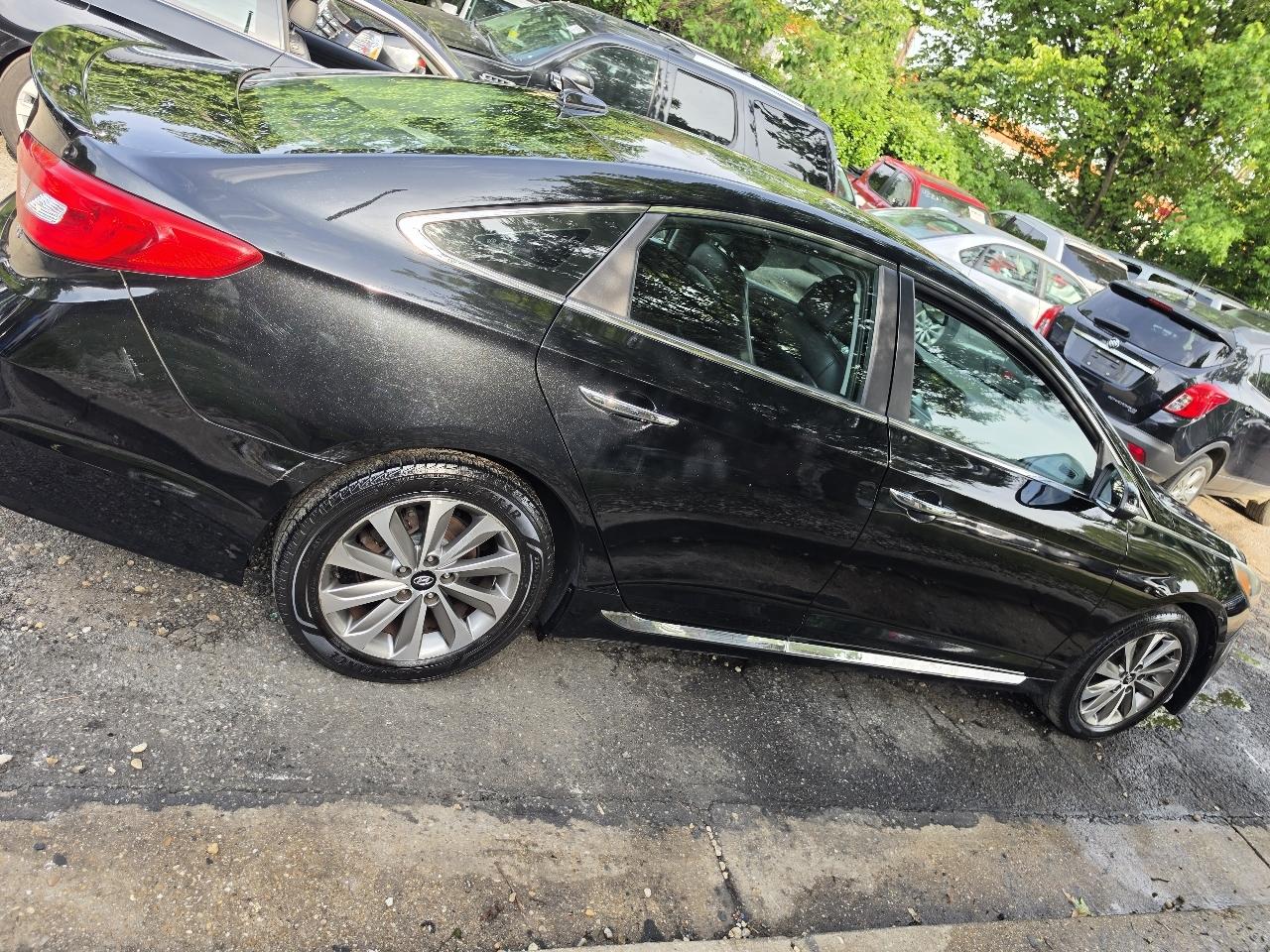 Hyundai Sonata 4dr Sdn 2.4L Sport PZEV 2016