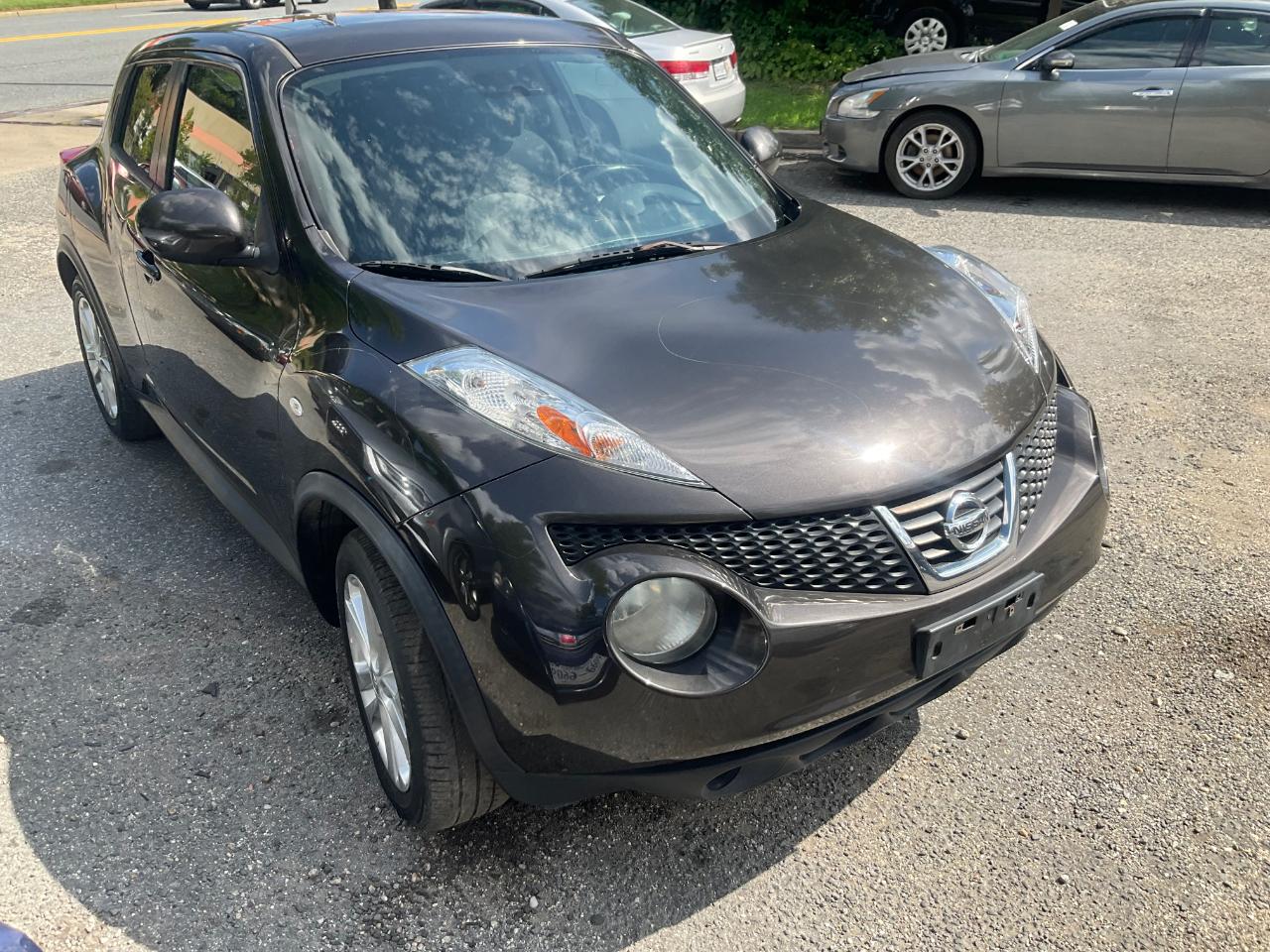 Nissan Juke 5dr Wgn CVT SV AWD 2013