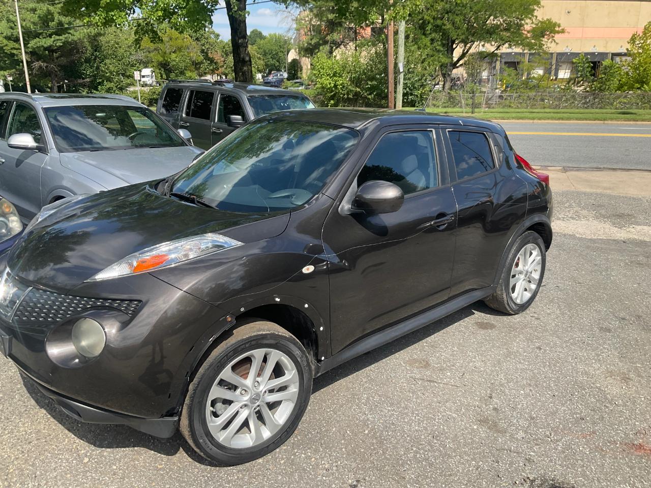 Nissan Juke 5dr Wgn CVT SV AWD 2013