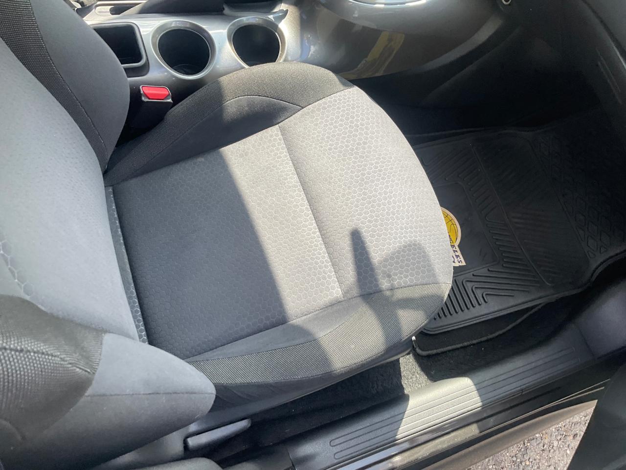 Nissan Juke 5dr Wgn CVT SV AWD 2013