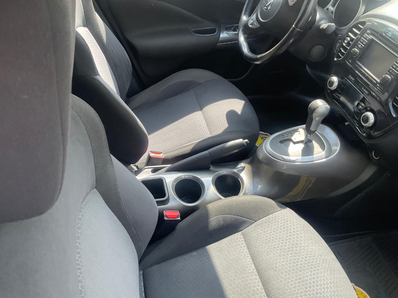 Nissan Juke 5dr Wgn CVT SV AWD 2013