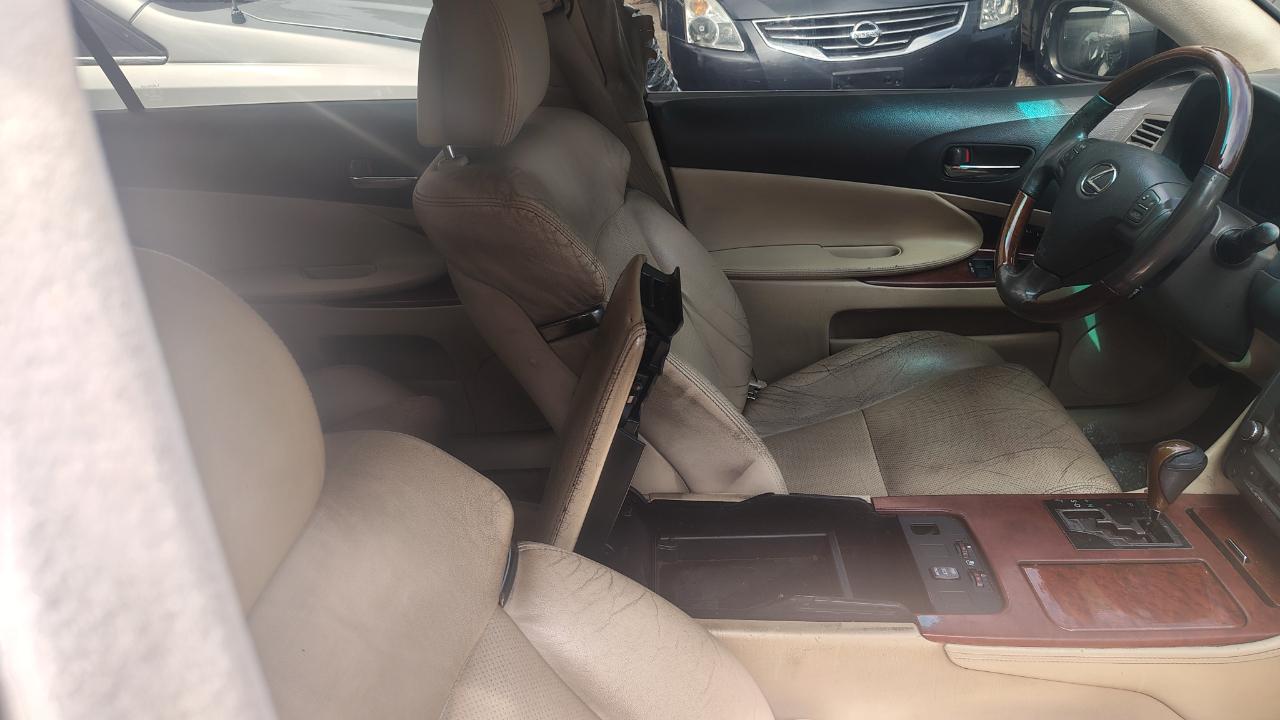 Lexus GS 300 4dr Sdn AWD 2006