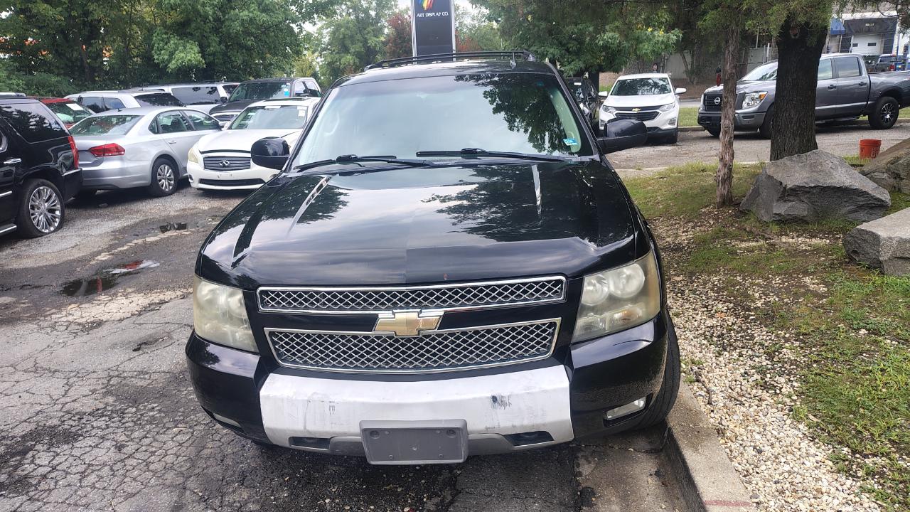 Chevrolet Tahoe 4WD 4dr 1500 LT 2011