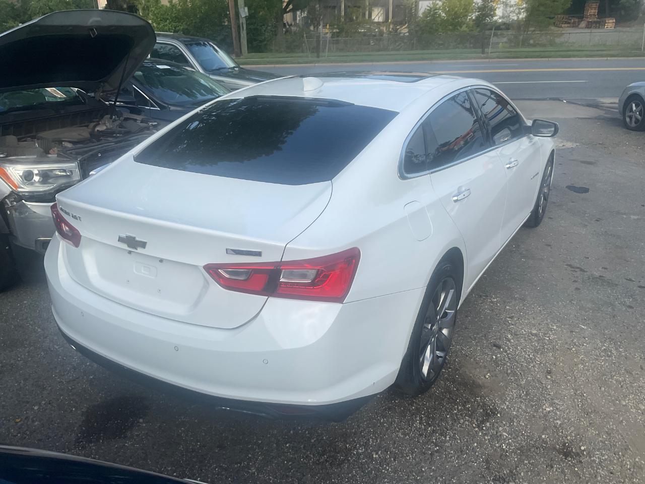 Chevrolet Malibu 4dr Sdn Premier w/2LZ 2016