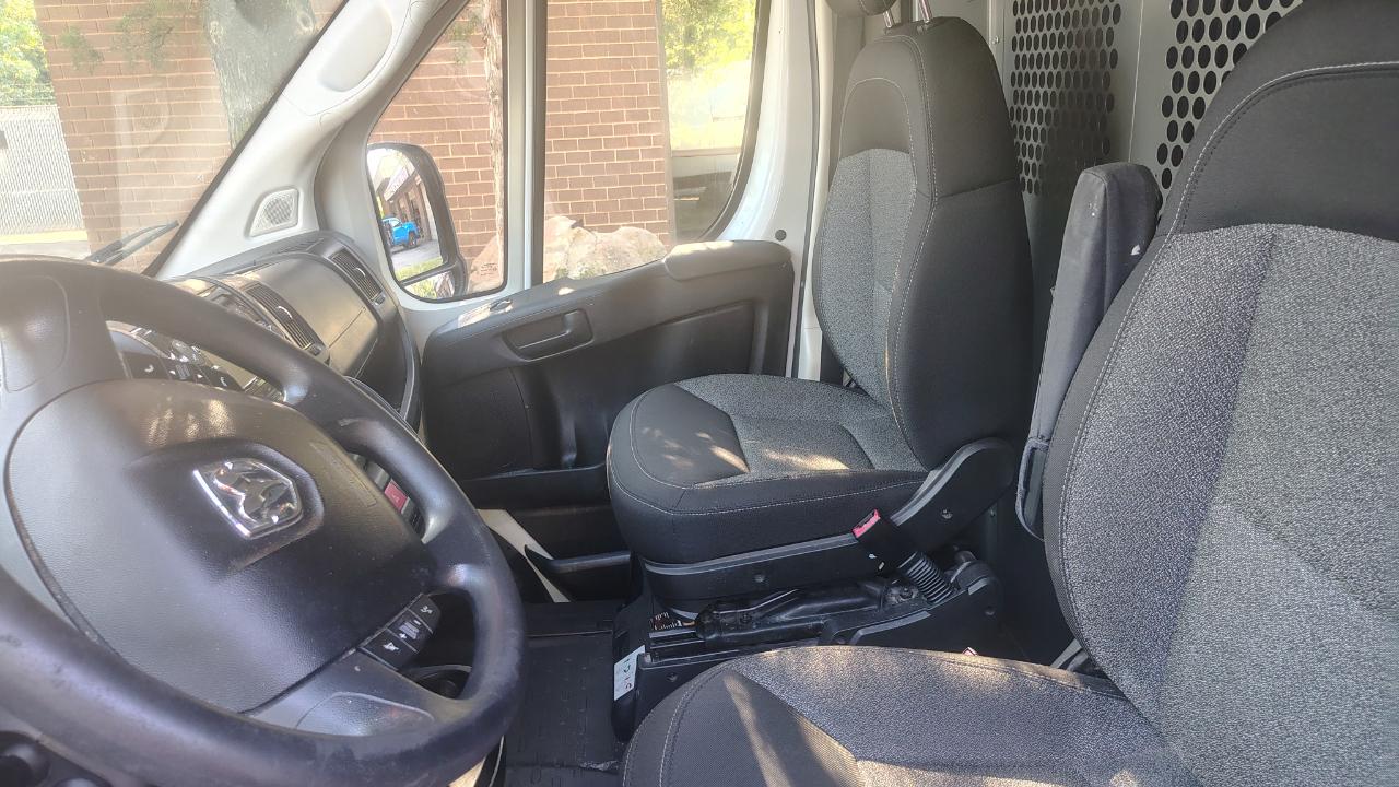 RAM ProMaster Cargo Van 1500 Low Roof 136" WB 2018