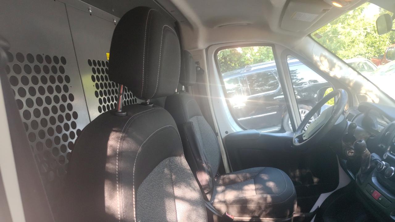 RAM ProMaster Cargo Van 1500 Low Roof 136" WB 2018