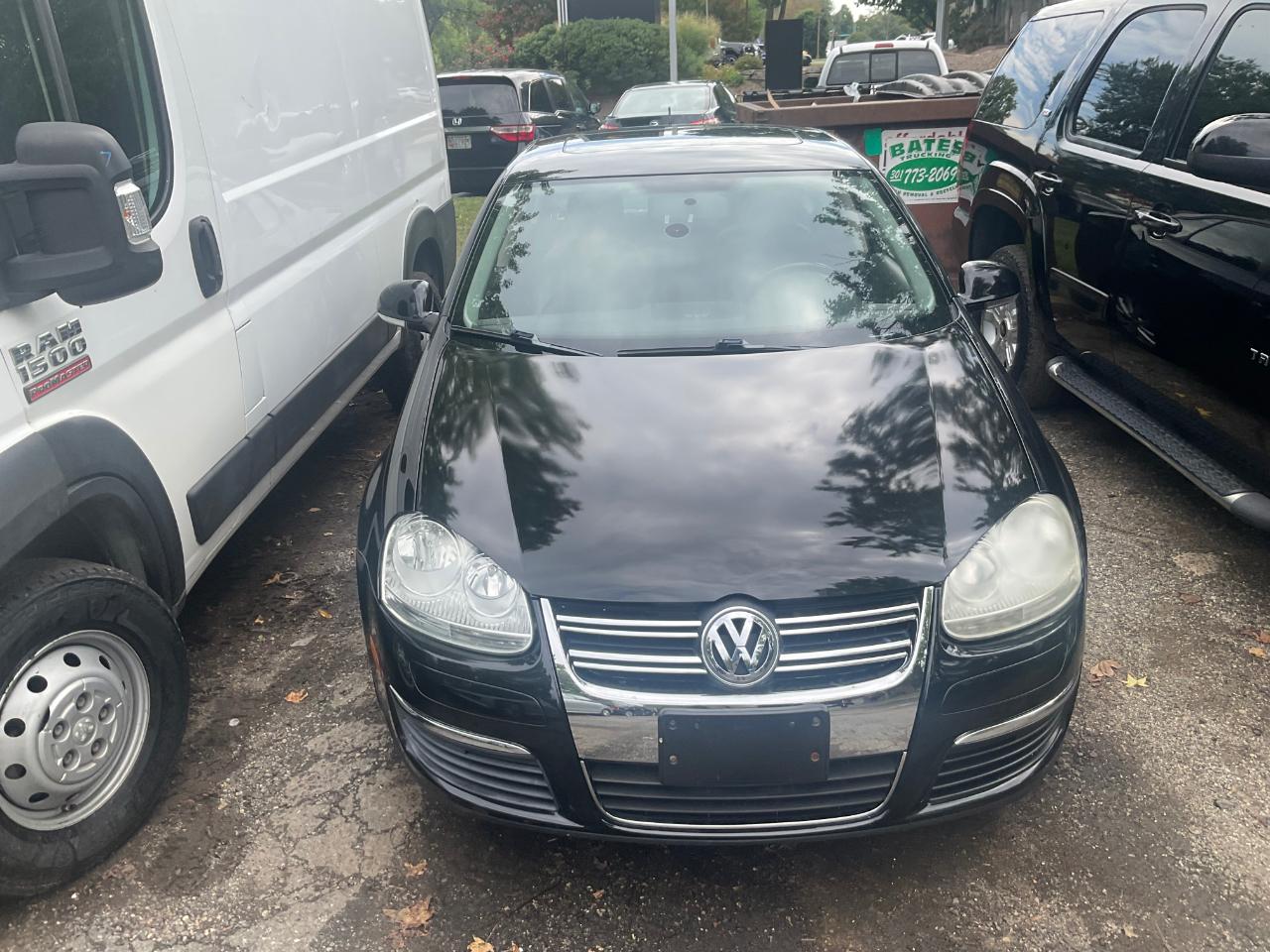 Volkswagen Jetta Sedan 4dr Auto Limited 2010