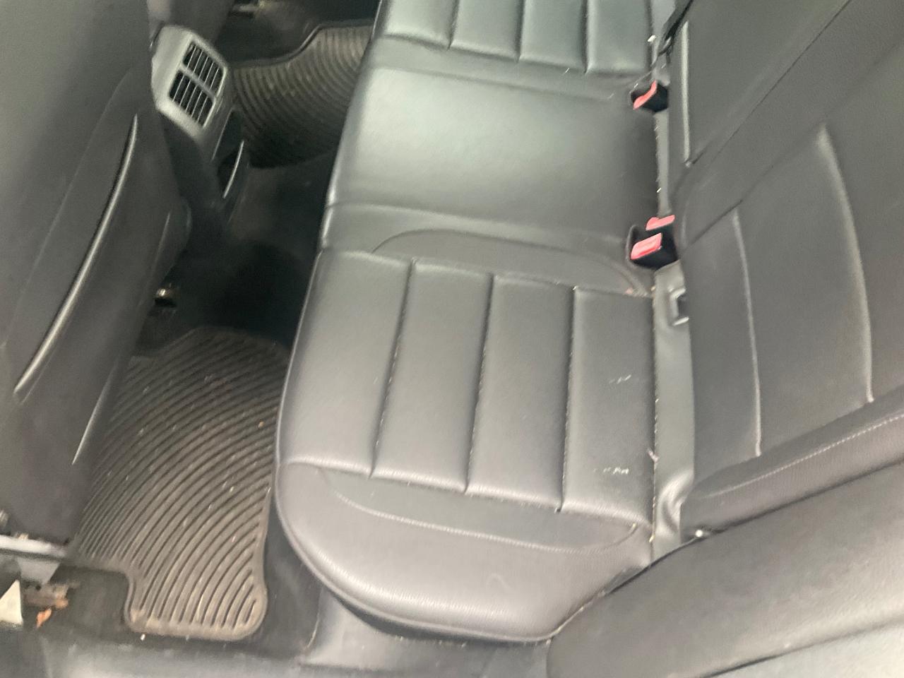 Volkswagen Jetta Sedan 4dr Auto Limited 2010