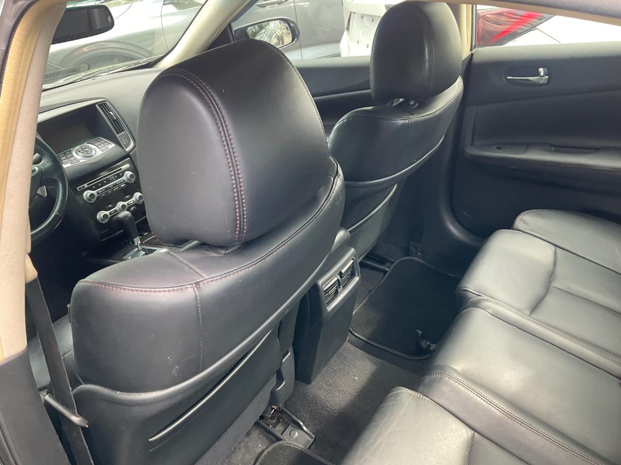 Nissan Maxima 4dr Sdn 3.5 SV w/Premium Pkg 2014