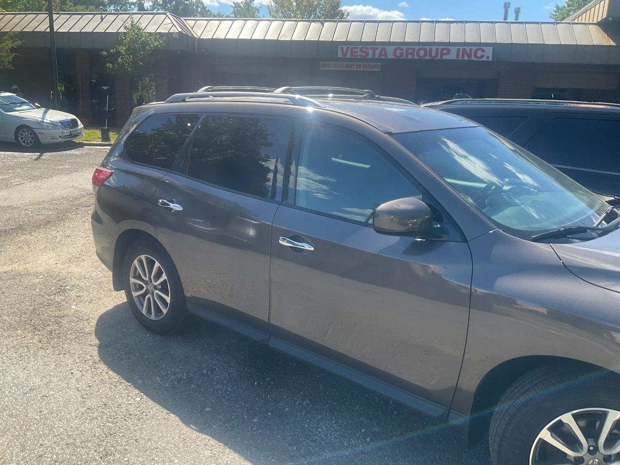 Nissan Pathfinder 4WD 4dr S 2015