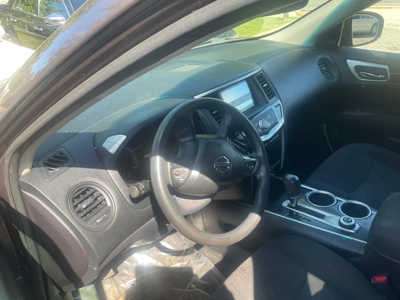 Nissan Pathfinder 4WD 4dr S 2015