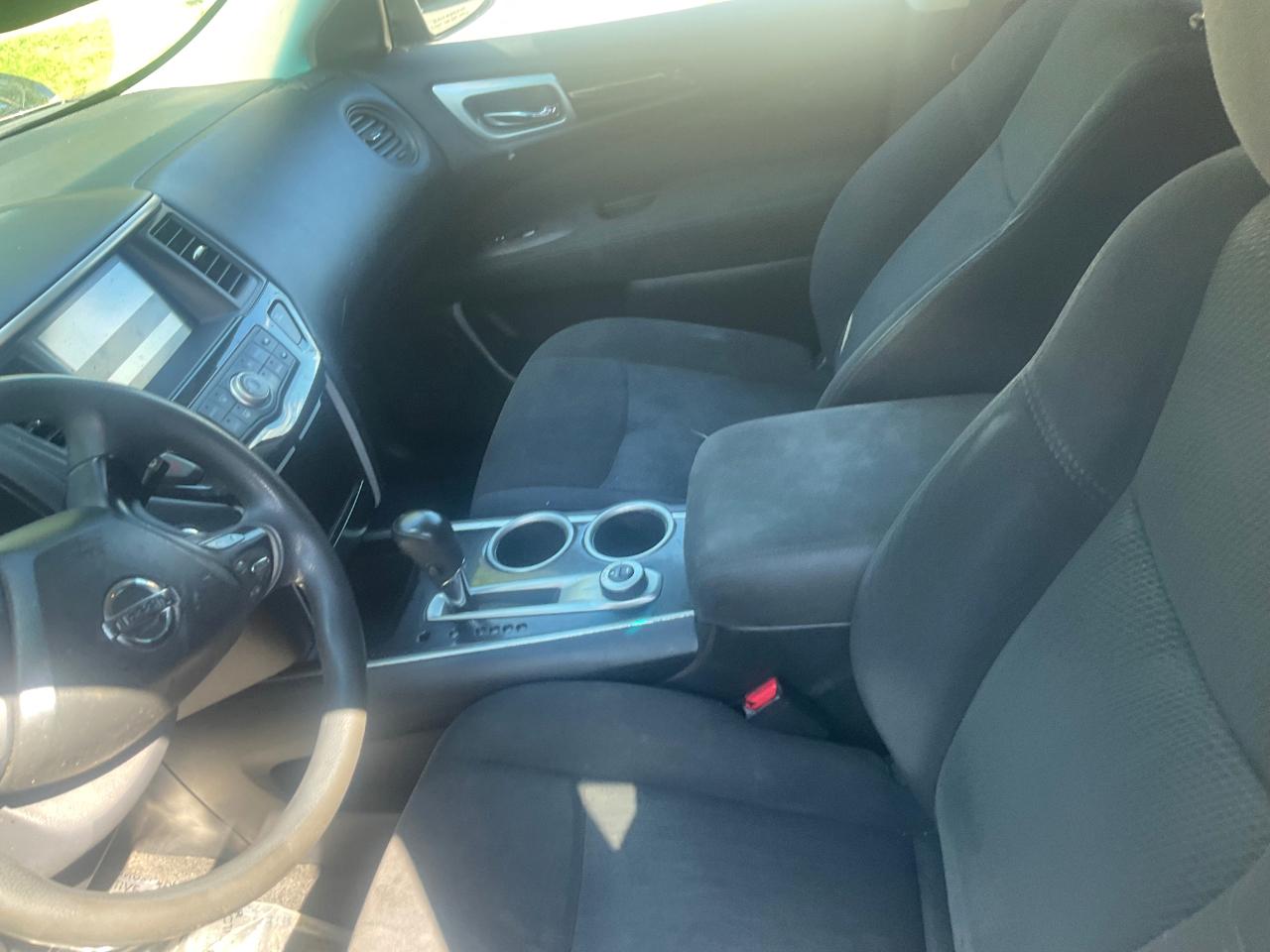 Nissan Pathfinder 4WD 4dr S 2015