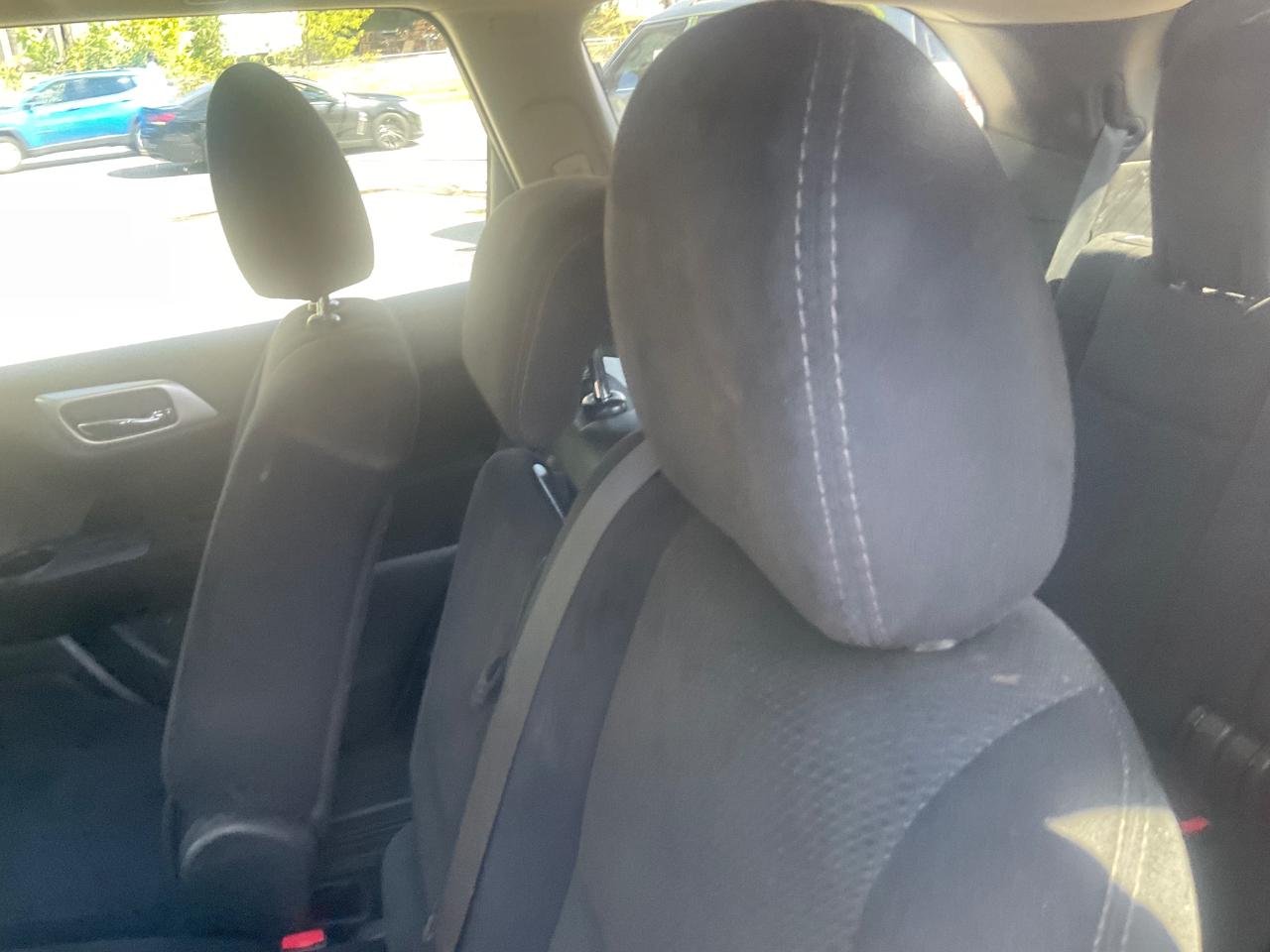 Nissan Pathfinder 4WD 4dr S 2015